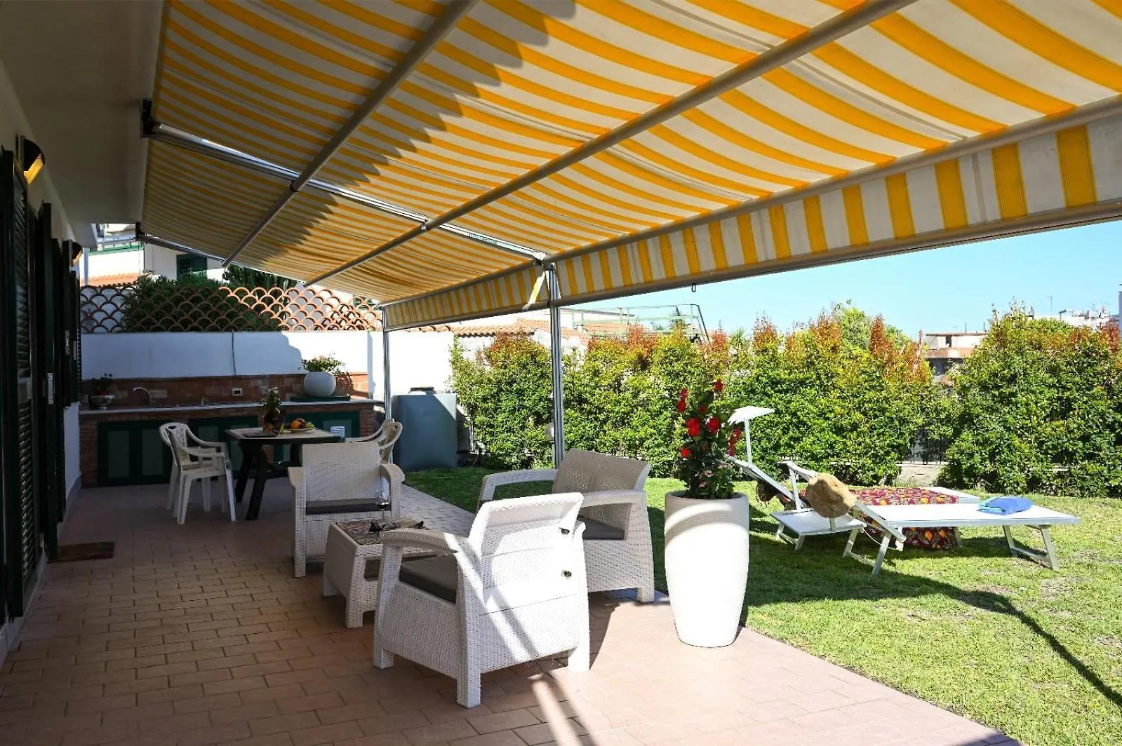 דירות גיארדיני נאקסוס Il Giardino Di Morris